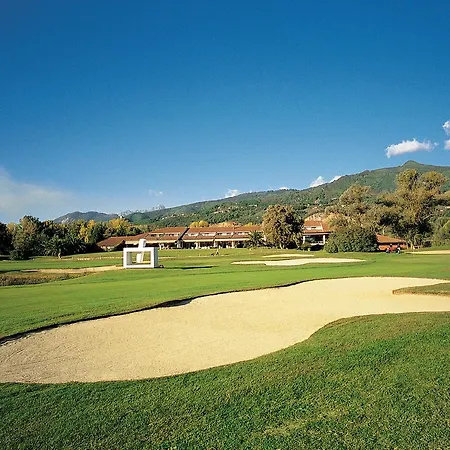 Versilia Golf Θέρετρο